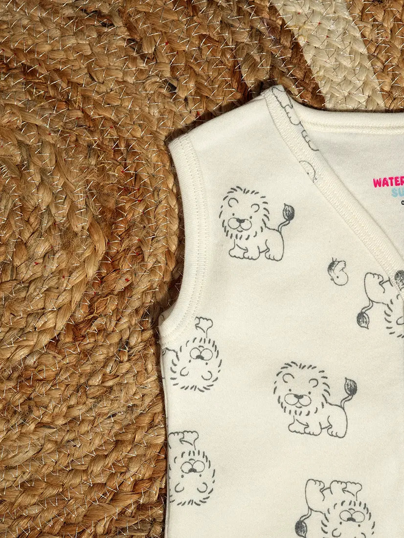 Lion Printed Baby Jabla (J16)
