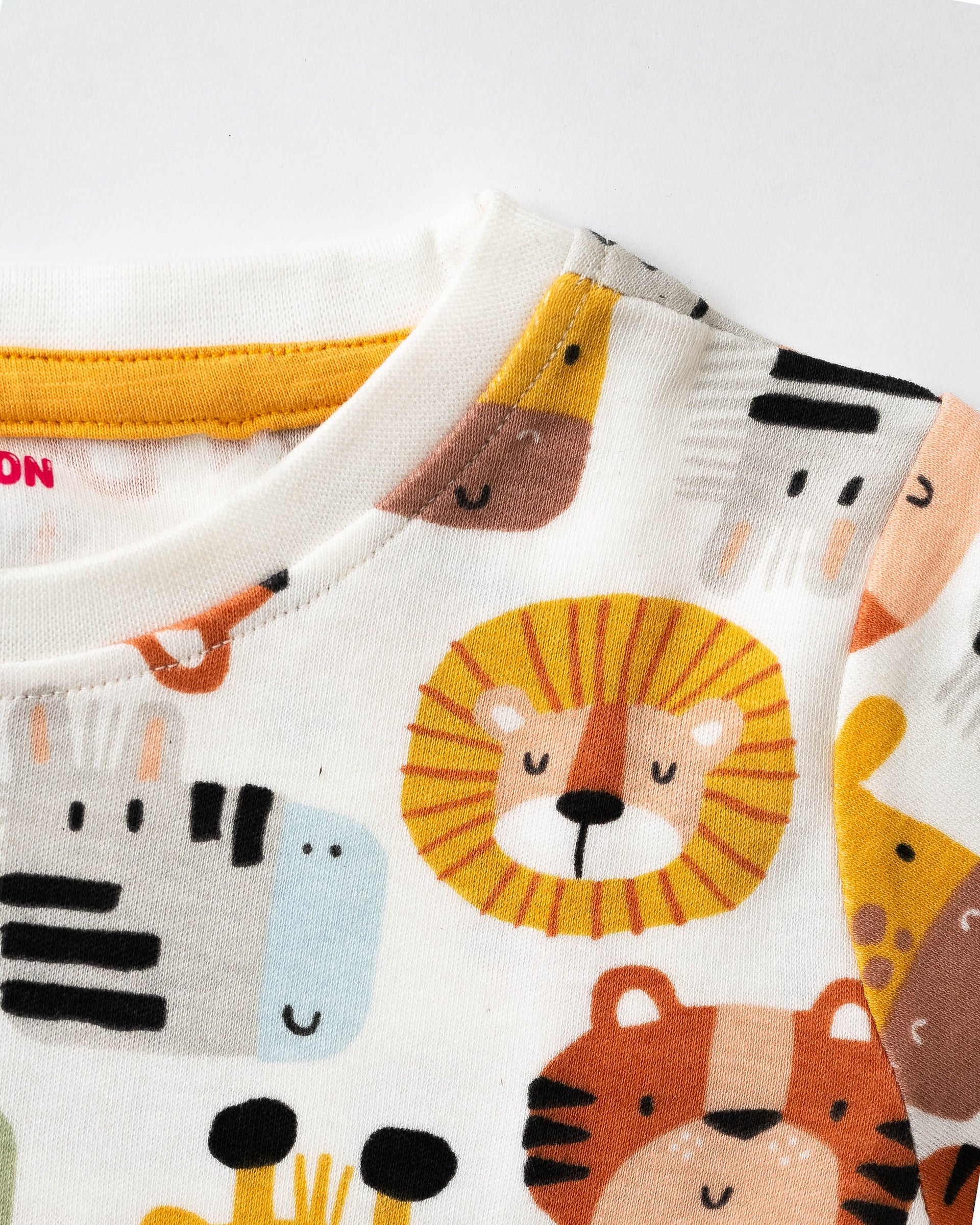 ANIMAL SAFARI PRINT (311)