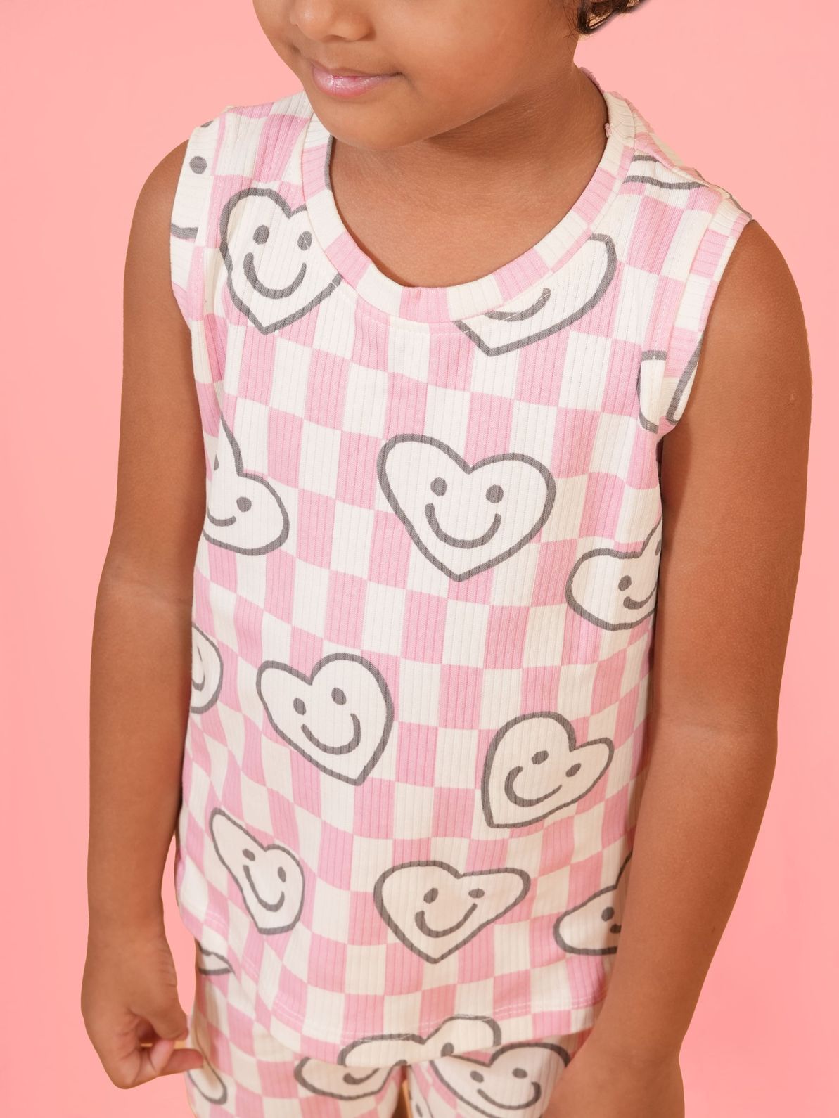 Cute checks. Happy hearts!